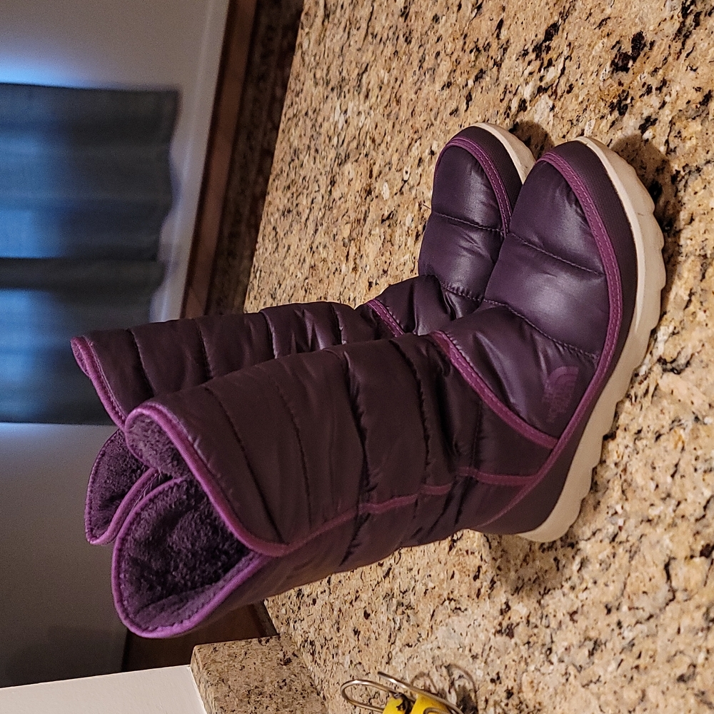 North face snow boots
